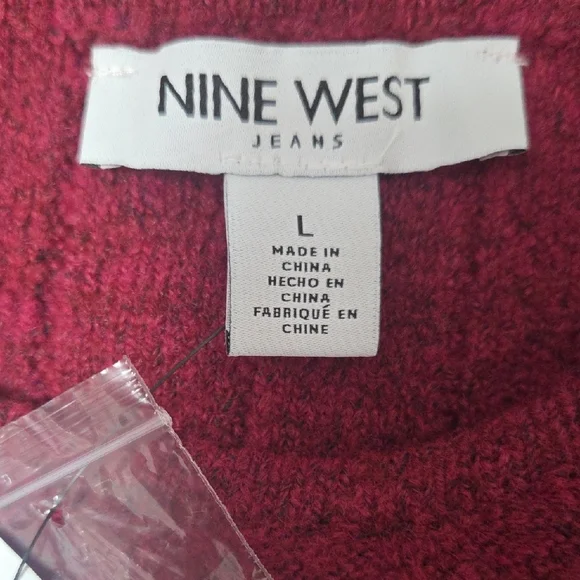 Nine West Burgundy Sweater with Gold Button Details - Picture 4 of 9